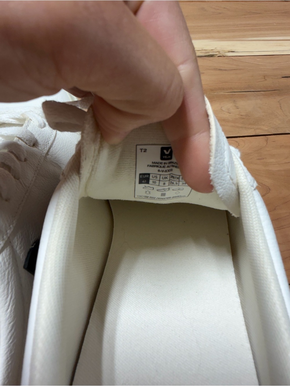 Veja White Leather Sneakers with Black V and Heel Tab - Picture 4 of 6